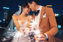 -雪中彩影婚纱摄影·微光艺术中心