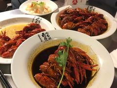 -龙巢盱眙龙虾·牛蛙·烧烤宵夜(八卦岭店)