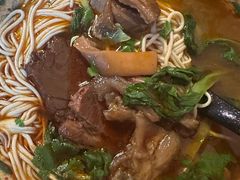 -金杨拉面王小吃面馆·牛三宝面·红烧牛肉粉