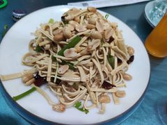 -龙香居海鲜浑锅家常菜·特色驴肉