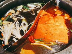 -唇辣号重庆老火锅(燕郊鑫乐汇店)