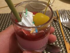 -亮马河饭店翠雅咖啡厅