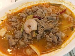 -新大咀港式茶餐厅(宝山万达店)