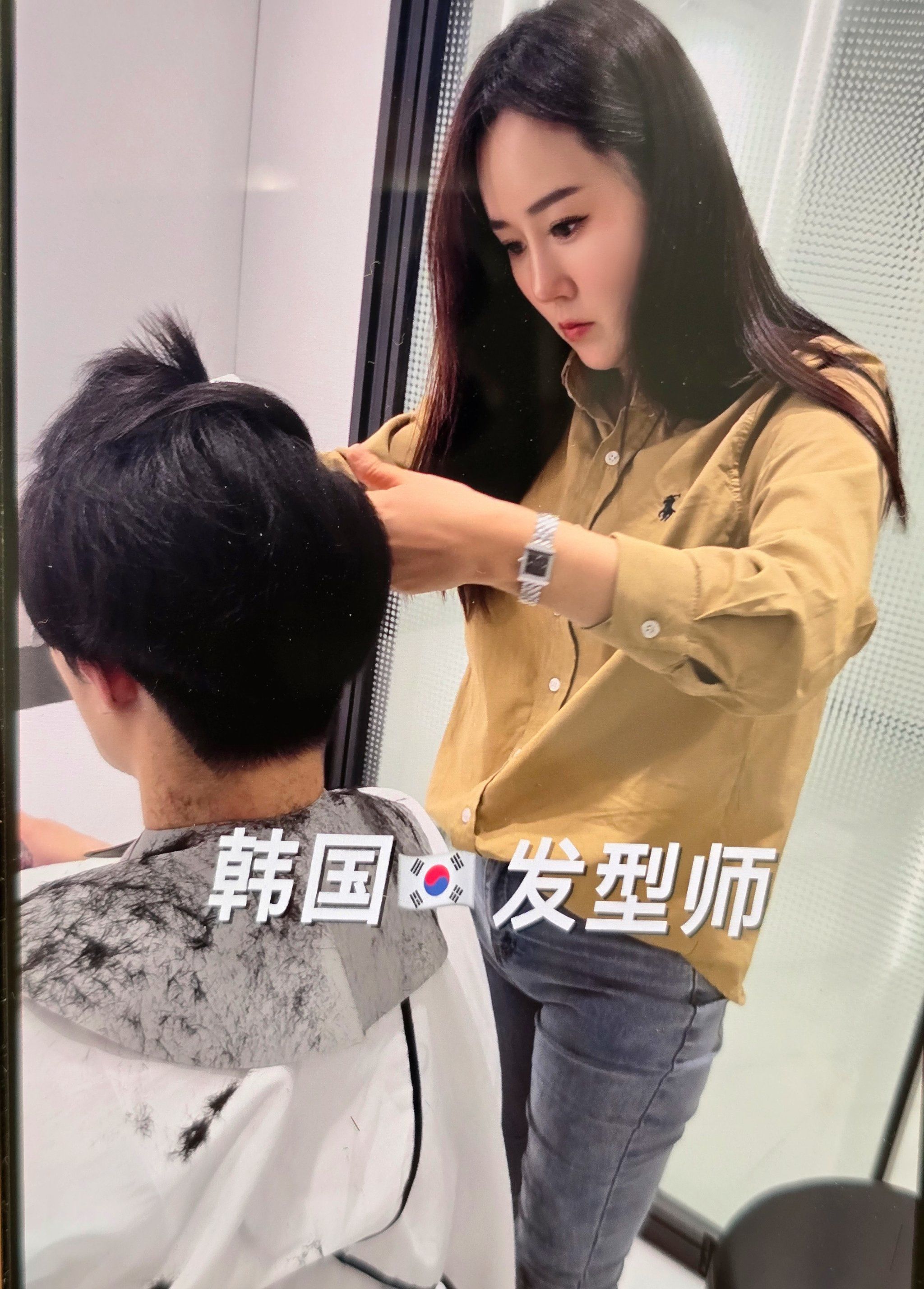 在上海的韩国发型师