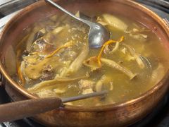 -阿山卓·野生菌火锅·纳西火塘烤肉