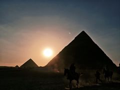 -吉萨金字塔群