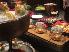 -恰餐厅及酒吧 CHAR Bar & Grill (北京丽都皇冠假日店)
