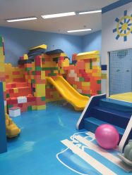 -孩子王童乐园(西安盛龙店)