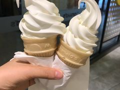 -麦当劳(百联西郊购物中心店)