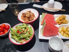 -辣尚瘾·烤鱼·新川菜(牡丹园直营店)