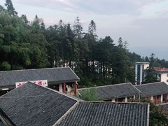 -罗田薄刀峰风景区