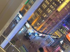 -江边城外烤全鱼(世茂广场店)