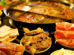 鲜猪黄喉-酒友老火锅(渝中店)