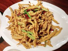 -董厨煨汤馆(车站路店)