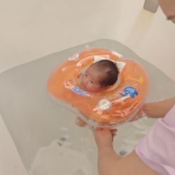 -莲芯花月子会所