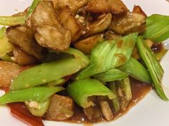 -红东阁东北菜烤肉酒馆(CROSS万象汇店)