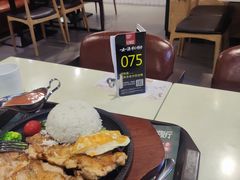 -兄弟尚品星派休闲茶餐厅