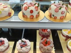 -花花卷卷·鲜食蛋糕(静安久光百货店)