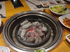 -唯成•韩国炭火烤肉 유성고기