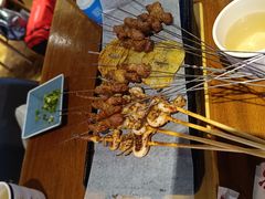 -撸啊撸铁签小肉(车站南路店)