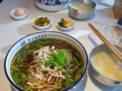 -镇南锅盖面馆(解放路店)