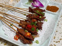 -小董哥烤串·爆汁大油边(故宫店)