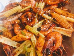 干锅香辣虾-乌记大厨餐厅