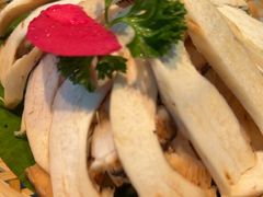 -慢丽江·云南野生菌土鸡锅(付家庄店)