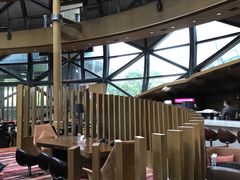 -上海滴水湖皇冠假日酒店