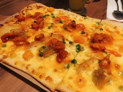咸蛋黄“双虾争霸”比萨-必胜客(天鹅湖万达店)