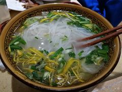 -桥香园云南过桥米线(金马碧鸡店)