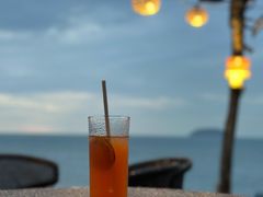 -Sunset Bar(丹绒亚路香格里拉店)