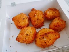-达美乐比萨(红山店)