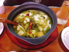 -周鱼小馆石锅酸菜鱼(活力汇店)