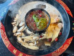-三江两海老火锅(北京首店)