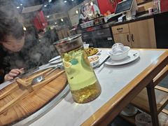 -鲁员外地锅鸡地锅鱼(古墩路店)
