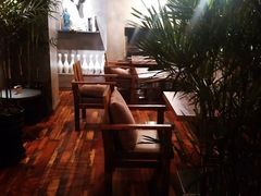 -HIGH FIVE哈福手工汉堡(桂林路店)