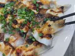 -强记湛江鸡饭店·二十七年老字号(拱北店)