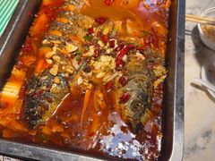 -老街烧烤大排档·地道湖北菜·龙虾馆(汉口火车站店)