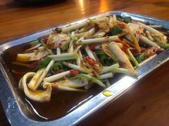 火爆黄喉-二钳洞庭虾蟹·江湖菜(成都鹭岛店)