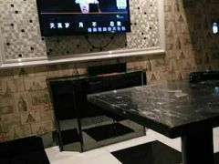 -悦SHOW 量贩式KTV(宝龙广场店)