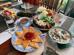 -卷心菜和避孕套餐厅(Pattaya)