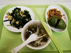 窝头外婆菜炒鸡蛋-北大家园食堂