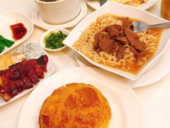 -香港新发烧腊茶餐厅(万象店)