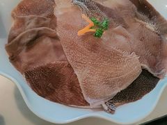 -左庭右院鲜牛肉火锅(浦江欢乐颂店)