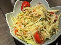 -大头虾越式风味餐厅(光明广场店)