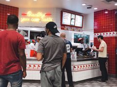 大堂-In-N-Out Burger(LAX)