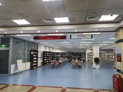 -南山图书馆(常兴路店)