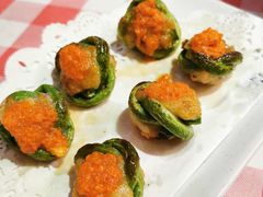 蟹黄墨鱼饼-龙桥私厨·姜花菊花过桥鱼·顺德菜(容桂店)