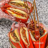 何以解忧，唯有这满料肉夹馍